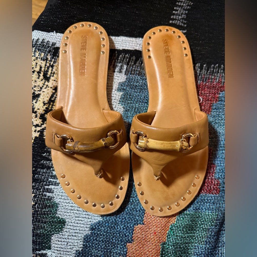 New No Box Steve Madden Women's Rebecka Hooded Thong Slide Sandals